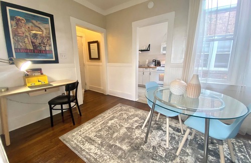 Detroit Apartamento | Long-Term Haven Ideal for Nurses & Travelers
