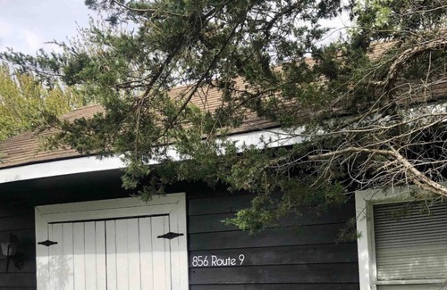 Hudson Casa | Long term or short term furnished peppercorn cottage!