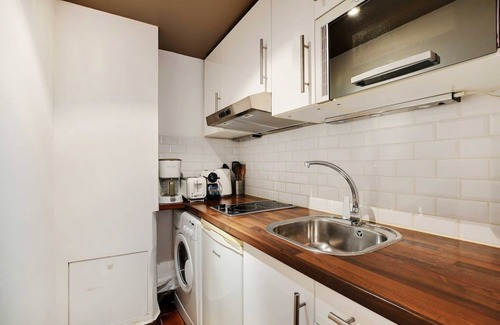 Saint-Germain-l'Auxerrois Apartamento | LONG TERM RENTAL MUSEE D'ORSAY ST GERMAIN- MOBILITY LEASE RUE VERNEUIL