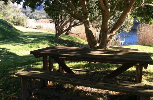Still Bay Apartamento | Long Thin Farm