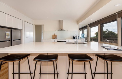 Red Hill Casa | Long View - Heated Pool in Red Hill