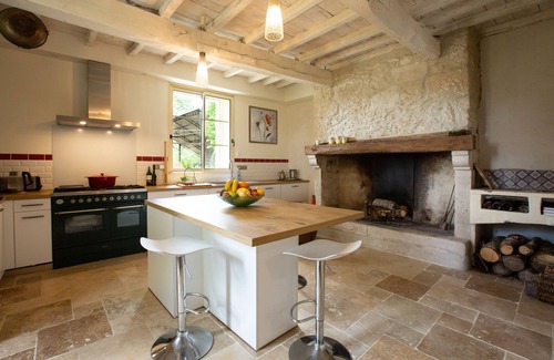 Astaffort Casa | Long weekends and long weekends in May, rental of whole house or bed and breakfast