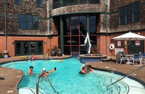 The Point Condominio | Long Wharf, Newport Onshore, MORE