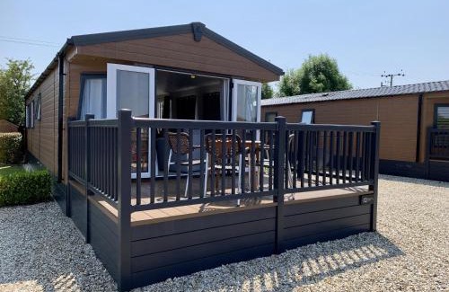 Evesham Casa | Longdon Lodge