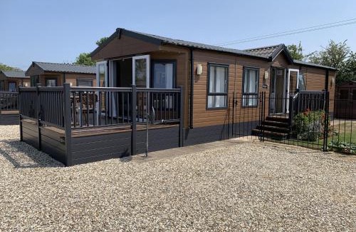 Evesham Casa | Longdon Lodge