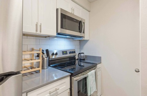 McNeil Casa | Longhorn Texas Suite