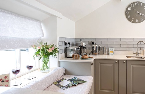 Grange-over-Sands Cabaña | Longlands Farm Cottage