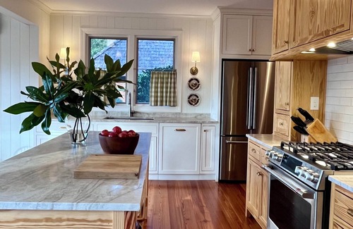 Springfield Casa | Longleaf- A Place to Get Together or A Place to Get Away!