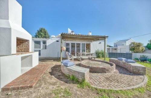 Arniston Casa | Longship In Arniston