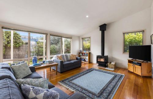 Point Lonsdale Casa | Lonsdale Back Beach Retreat