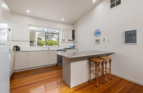 Point Lonsdale Casa | Lonsdale Back Beach Retreat