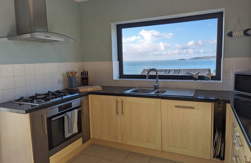 Downderry Casa | LOOE ISLAND VIEW, pet friendly, with a garden in Downderry