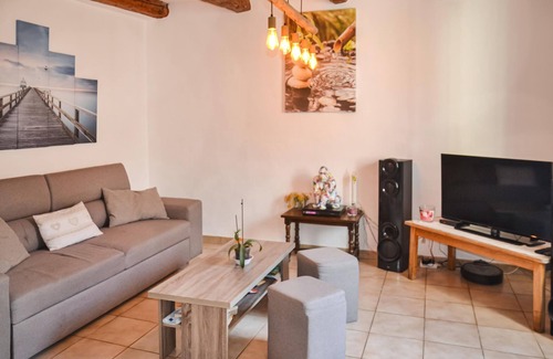 Saint-Chinian Apartamento | Alojamiento de 2 habitaciones en Saint Chinian