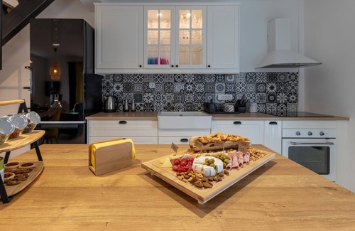 Opuzen Casa | Alojamiento de 4 habitaciones en Opuzen