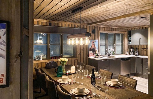 Syssleback Casa | Alojamiento de 5 habitaciones en Sysslebäck