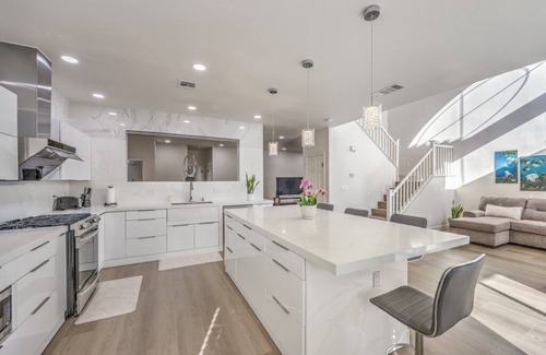 Centennial Hills Casa | Look no Further Magnificent home