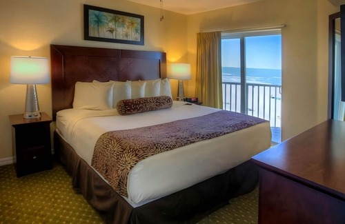 Treasure Island Hotel | Look No More! 4 Comfortable Units, Free Parking, Onsite Pool, Beach Access