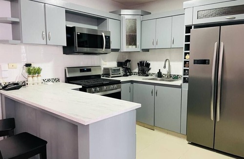 Punal Condominio | Looking for a family-friendly vacation spot that's close to everything? Look no further