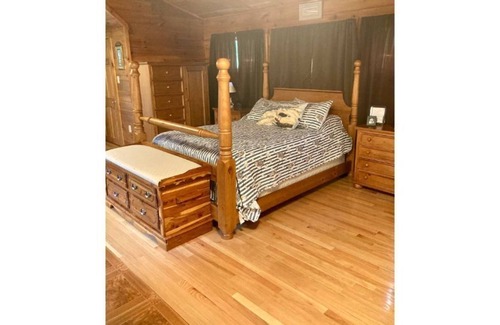 Fayetteville Casa | Looking for a romantic getaway? This is it!!