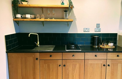 Abbess Roding Cabina | Looking for a romantic escape in the countryside, with outdoor bathtub !