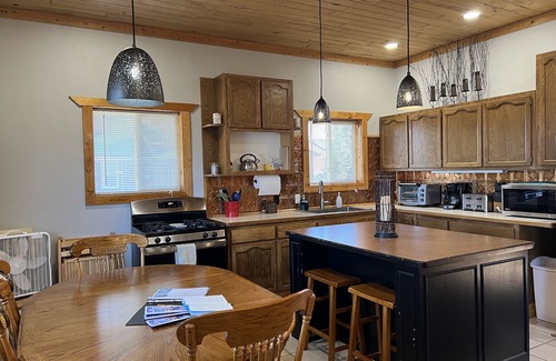 Whipholt Casa | Looking to enjoy time at the lake?