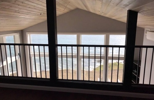 Brookings Casa | Lookout at Crook Point