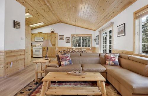 Whispering Forest Casa | Lookout Lodge #2128 by Big Bear Vacations