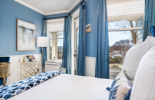 Lake Hamilton Hotel | Lookout Point Lakeside Inn