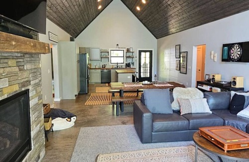 Webster Cabina | Summer get away just under two hours from Minneapolis, Mn.