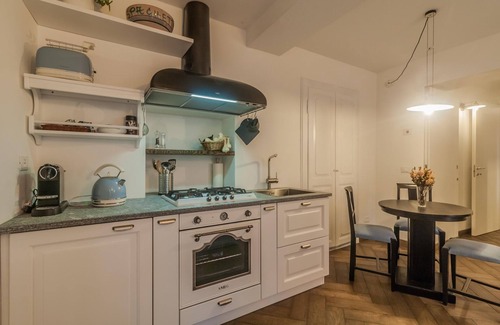 Bellagio Apartamento | Loppia Secret Garden by Wonderful Italy