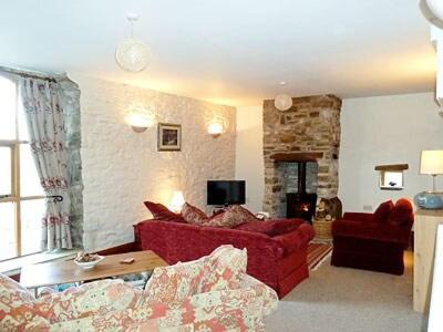 Alston Casa | Lord Mayors Barn