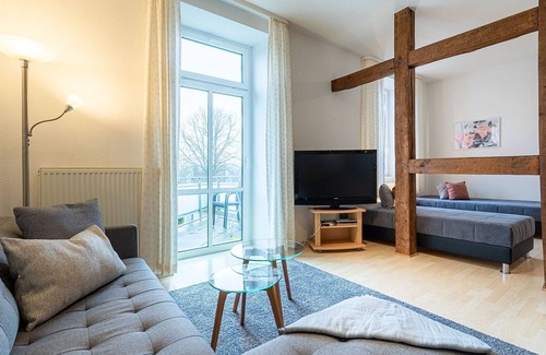 Muritz Apartamento | Lord of the castle - Lord of the castle with 2 balconies in the manor house Carolinhof -