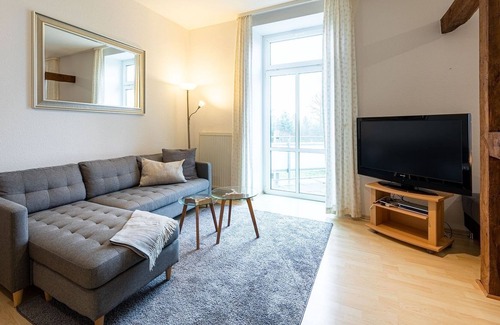Muritz Apartamento | Lord of the castle - Lord of the castle with 2 balconies in the manor house Carolinhof -