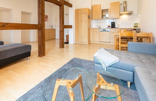 Muritz Apartamento | Lord of the castle - Lord of the castle with 2 balconies in the manor house Carolinhof -