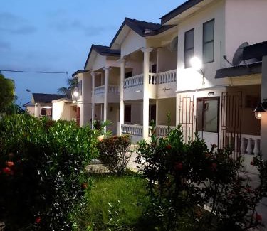 Winneba Apartamento | Lord's Hands Guesthouse Hotel