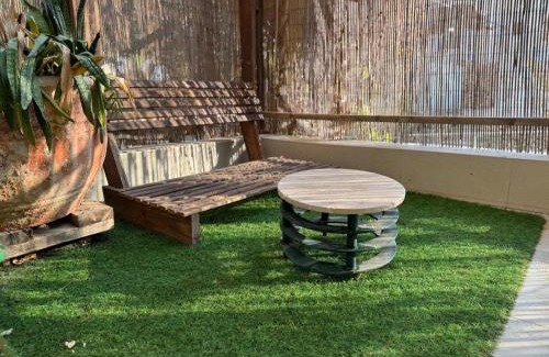 Neve Zohar Cabina | Loren Village