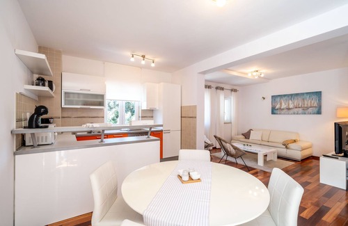 Babin Kuk Villa | Lorena Suite
