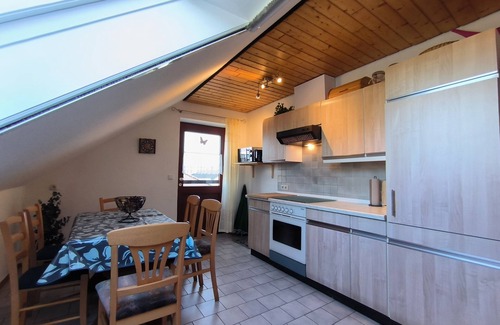 Silberstedt Apartamento | Lorenz: large apartment with sunny balcony in a quiet location - Ferienwohnung Lorenz