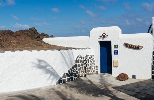 El Golfo Apartamento | Lorenzo, las mejores puesta de sol la isla desde la Terraza (El Golfo)