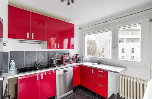 Bourg-l'Eveque Apartamento | LORGERIL -appartement 2 chambres proche Mail