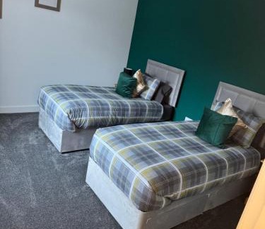 Inverurie Casa | Lorna Doune