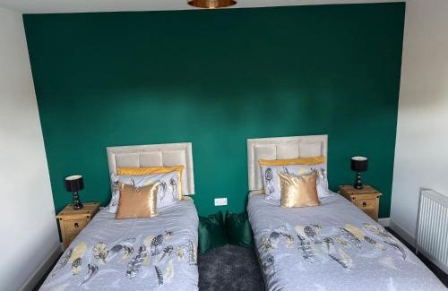 Inverurie Casa | Lorna Doune