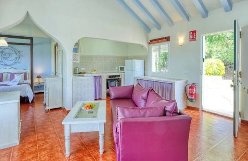 Montecorto Apartamento | Los Algarrobales - El Paraiso Montecorto by Ruralidays