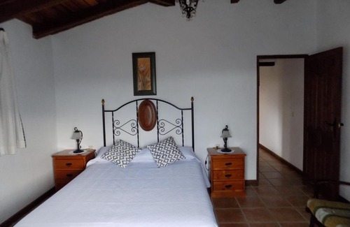 Gaucín Casa | Los algarrobos