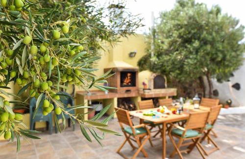 Ingenio Villa | Los Algodones Cottage with Pool