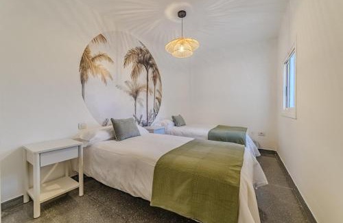 Santa Maria del Mar Casa | Los Alisios Family House