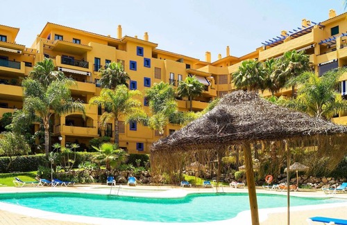 San Pedro de Alcantara Apartamento | Los Almendros 674.1