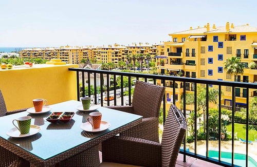 San Pedro de Alcantara Apartamento | Los Almendros