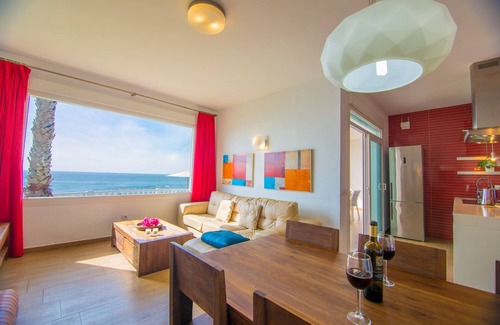 Los Caños de Meca Villa | Los Canos De Meca: Chalet 1ª linea de Playa - Los Caños de Meca
