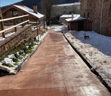 Branosera Chalet De Esquí | Los Chozos de la Braña